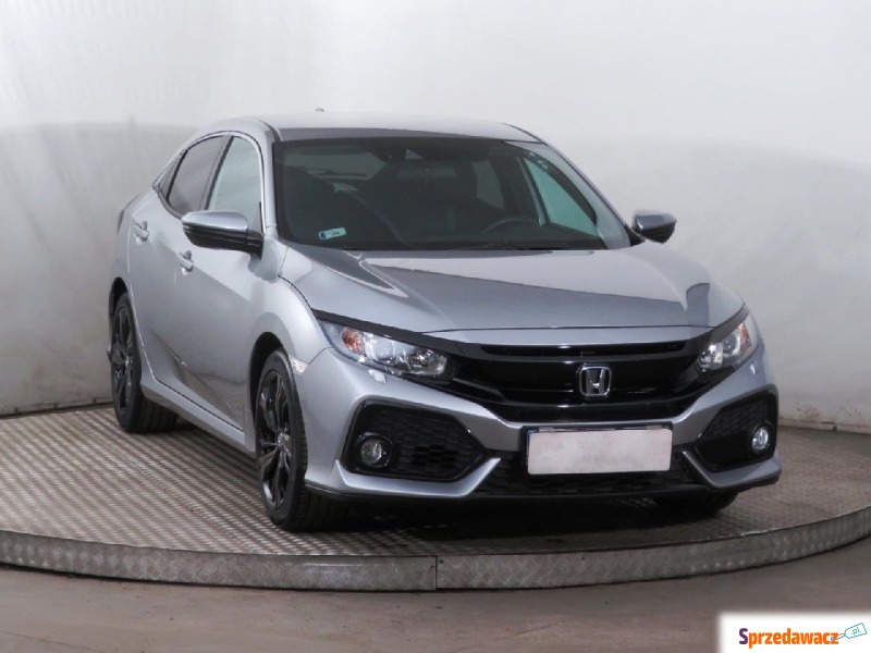 Honda Civic  Liftback 2017,  1.5 benzyna - Na sprzedaż za 72 999 zł - Katowice