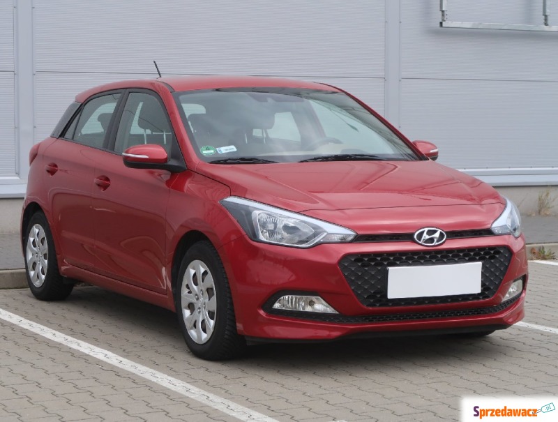 Hyundai i20  Hatchback 2015,  1.3 benzyna - Na sprzedaż za 34 999 zł - Sosnowiec