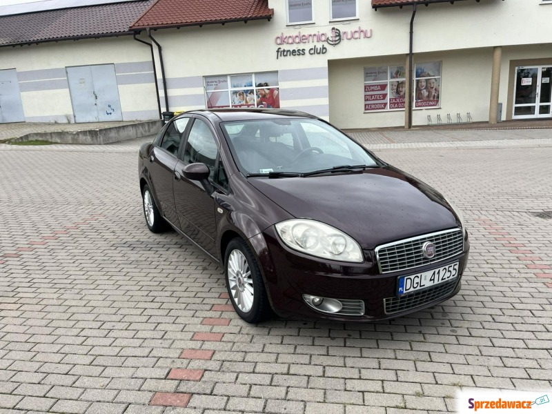 Fiat Linea  Sedan/Limuzyna 2011,  1.4 benzyna - Na sprzedaż za 11 800 zł - Głogów