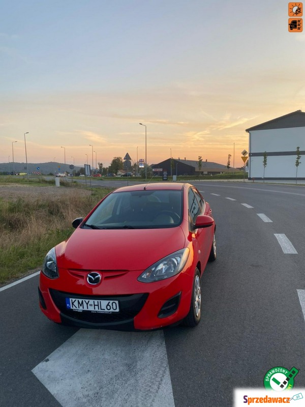 Mazda 2  Hatchback 2014,  1.3 benzyna - Na sprzedaż za 23 900 zł - Gdów