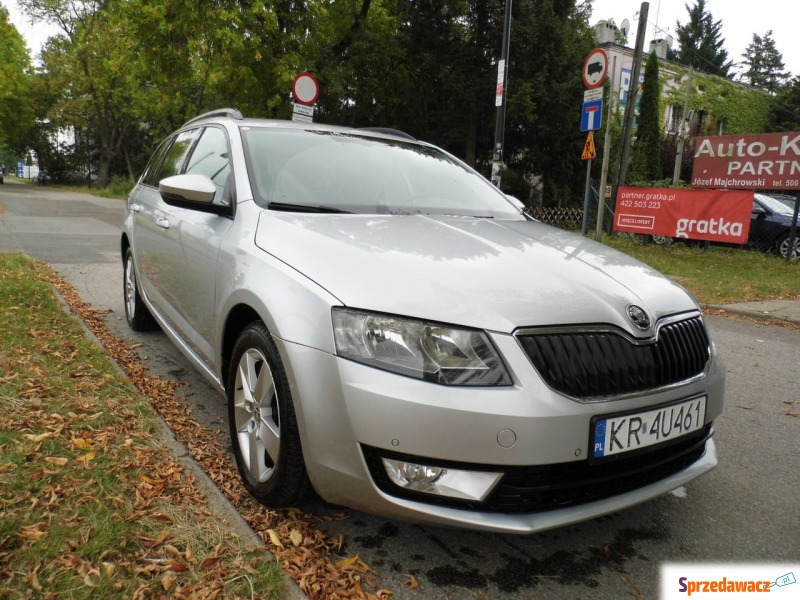 Škoda Octavia - 2,0 navi - Samochody osobowe - Łódź