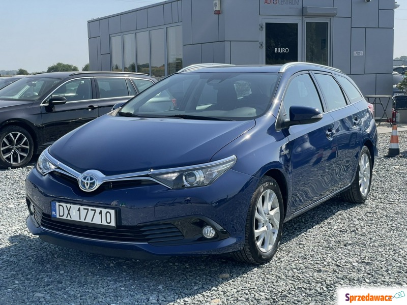 Toyota Auris 2018,  1.8 hybryda - Na sprzedaż za 66 900 zł - Wojkowice