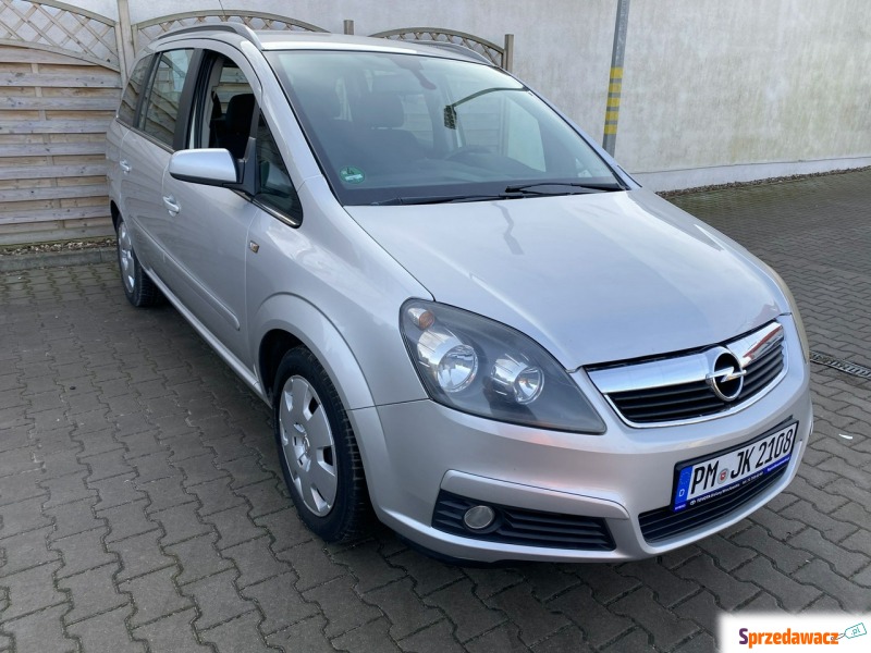 Opel Zafira - 1.8 !!! Bezwypadkowa Zadbana i... - Samochody osobowe - Poznań