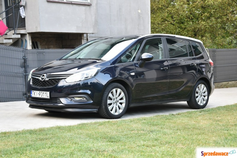 Opel Zafira  Minivan/Van 2018,  1.6 benzyna - Na sprzedaż za 59 900 zł - Piekoszów