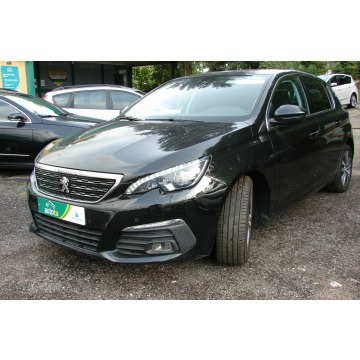 Peugeot 308 - 1.2 E 130 KM Bogata Wersja