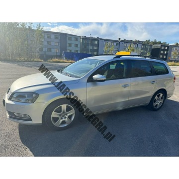 Volkswagen Passat 2011,  2.0 diesel - Na sprzedaż za 24 300 zł - Skoczów - zdjęcie 7