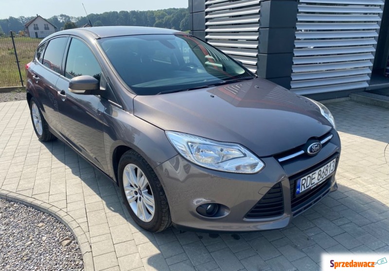 Ford Focus 2012,  1.0 benzyna - Na sprzedaż za 24 999 zł - Strzegocice