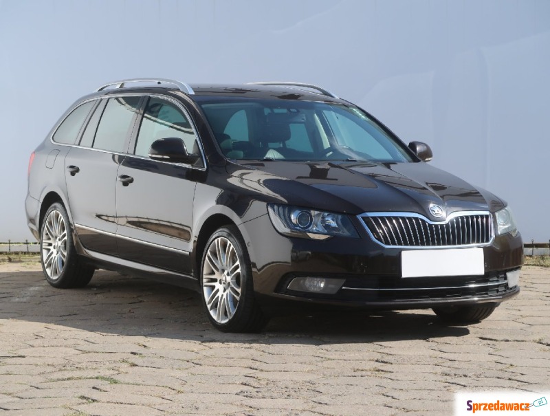 Skoda Superb 2.0 TDI (170KM), 2013 - Samochody osobowe - Łódź