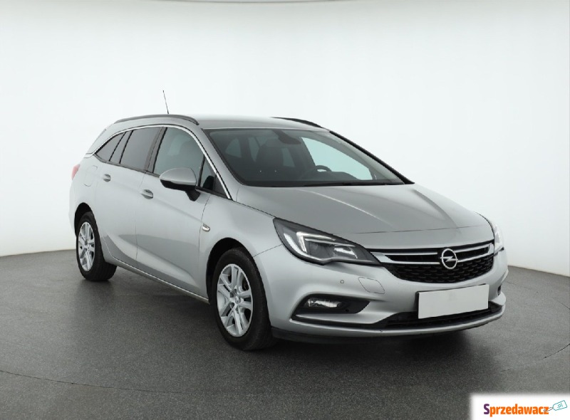 Opel Astra 1.4 T (125KM), 2017 - Samochody osobowe - Piaseczno