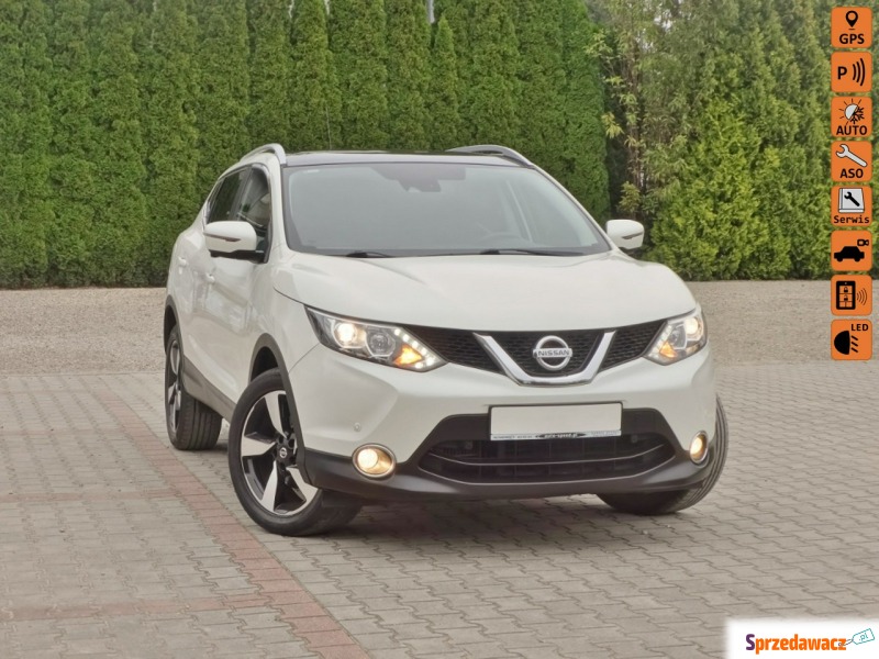 Nissan Qashqai  SUV 2015,  1.6 benzyna - Na sprzedaż za 62 800 zł - Nowy Sącz