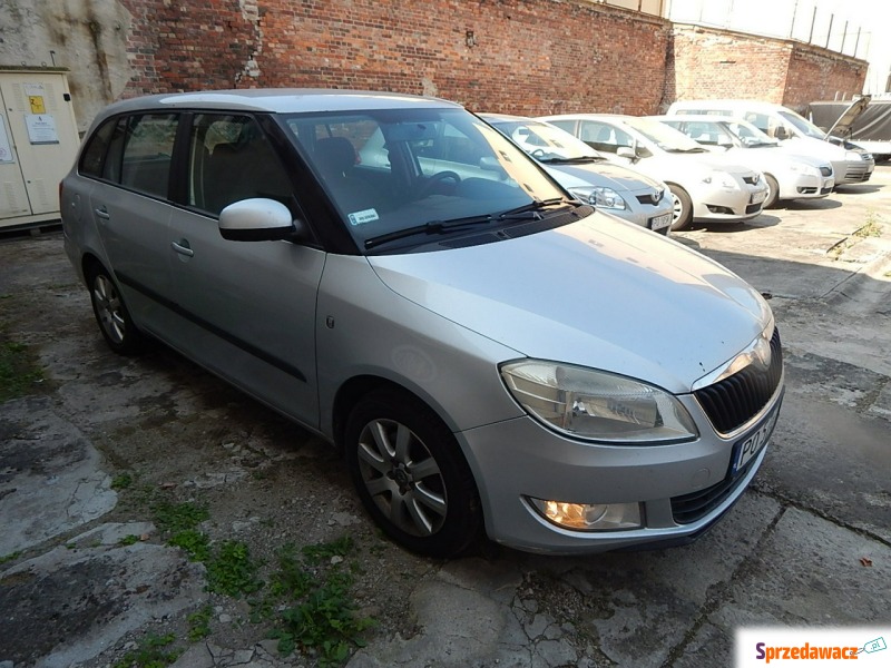 Škoda Fabia - 2010 - Samochody osobowe - Komorniki