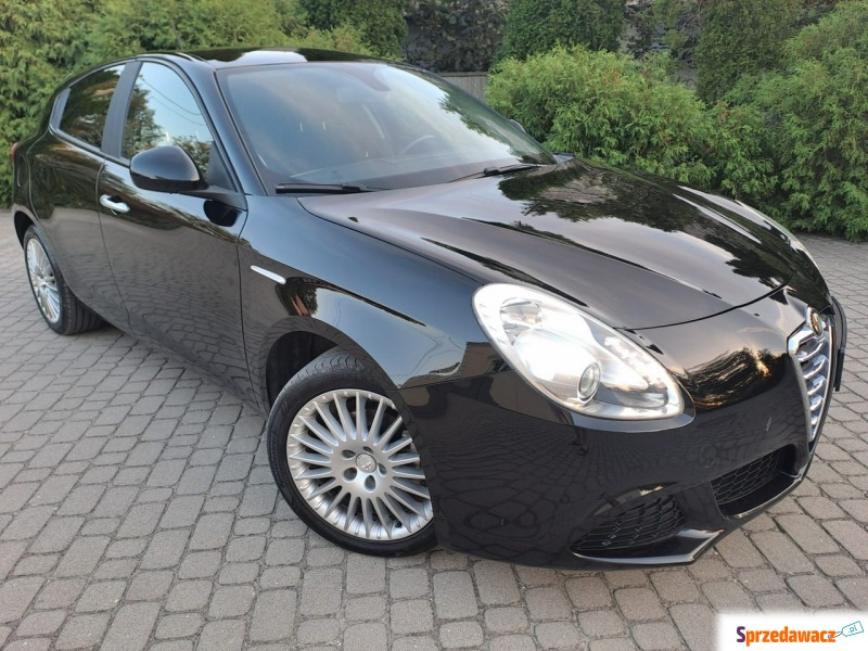 Alfa Romeo Giulietta  Hatchback 2010,  1.6 diesel - Na sprzedaż za 18 900 zł - Chlewice