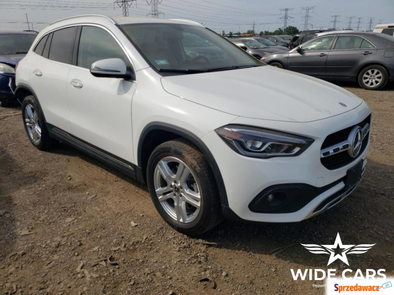 Mercedes GLA 250 - 4 Matic Virtual - Samochody osobowe - Sękocin Nowy