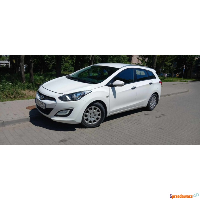 Hyundai i30 2014,  1.6 diesel - Na sprzedaż za 23 600 zł - Warszawa