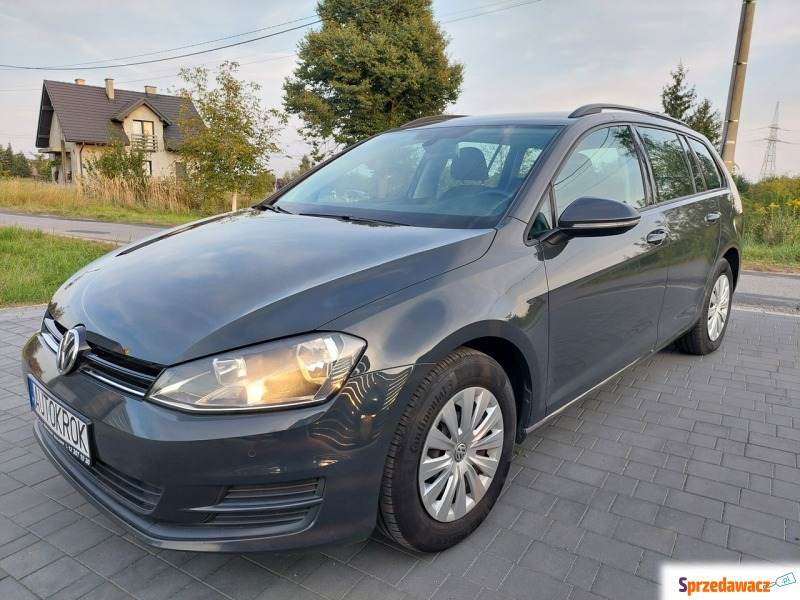 Volkswagen Golf 2015,  1.2 benzyna - Na sprzedaż za 34 900 zł - Liszki