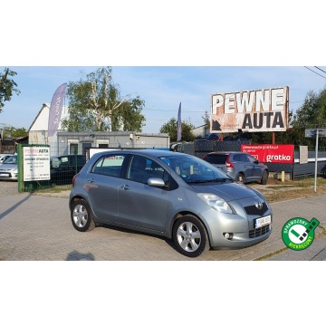 Toyota Yaris - Executive/Klimatronik/Alufelgi/9 poduszek/Niski przebieg/1 właściciel