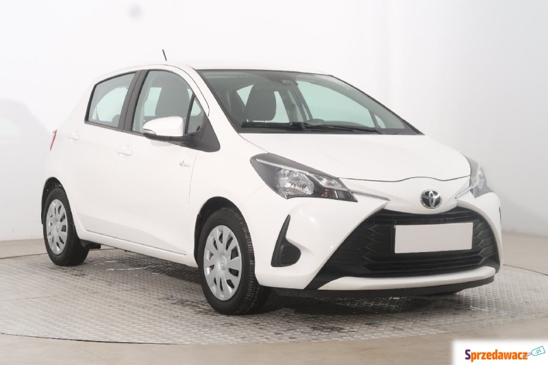 Toyota Yaris  Hatchback 2020,  1.0 benzyna - Na sprzedaż za 44 999 zł - Głogów