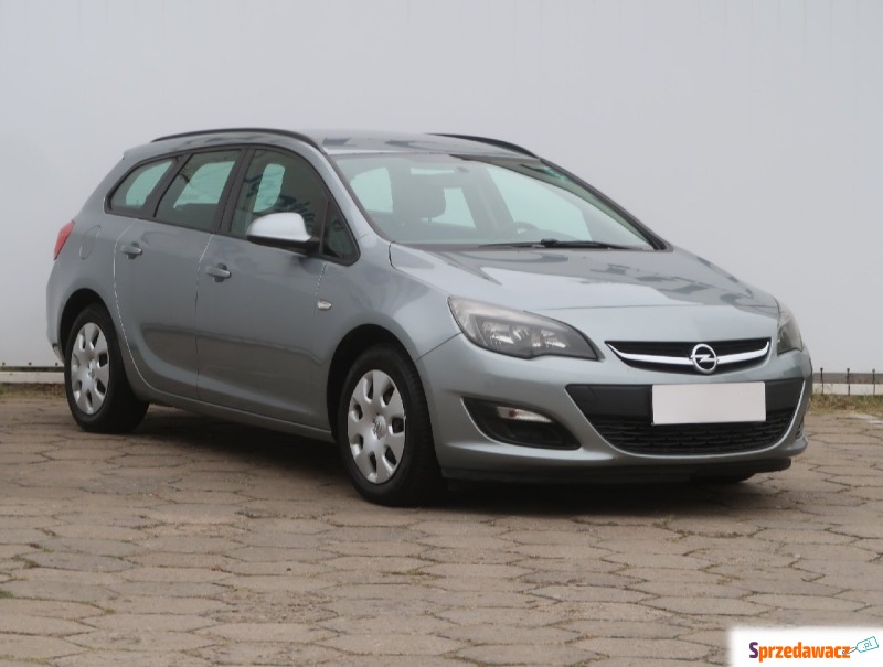 Opel Astra  Kombi 2014,  1.4 benzyna+LPG - Na sprzedaż za 31 499 zł - Łódź