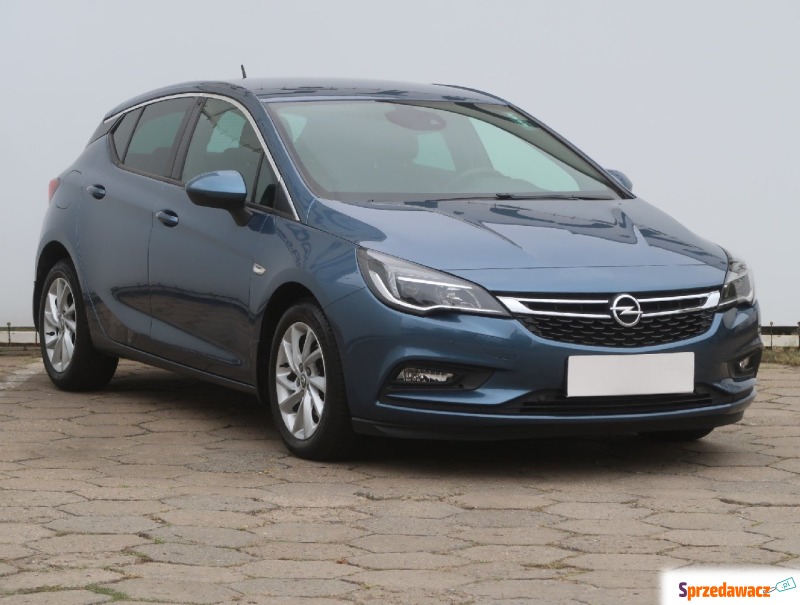 Opel Astra  Hatchback 2017,  1.4 benzyna - Na sprzedaż za 58 499 zł - Łódź