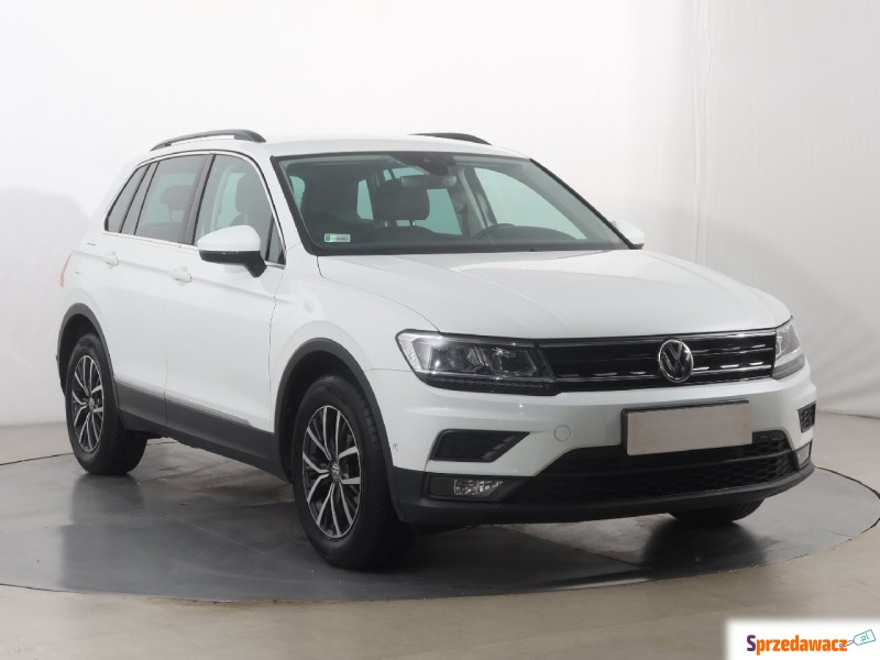 Volkswagen Tiguan  SUV 2020,  1.5 benzyna - Na sprzedaż za 109 999 zł - Katowice