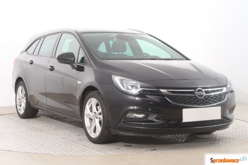 Opel Astra 1.4 T (125KM), 2018 - Samochody osobowe - Kraśnik