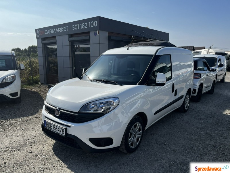 Fiat Doblo 2017,  1.3 diesel - Na sprzedaż za 44 157 zł - Dębica