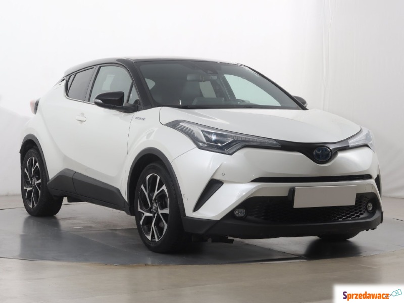 Toyota C-HR  SUV 2019,  1.8 benzyna - Na sprzedaż za 93 999 zł - Katowice