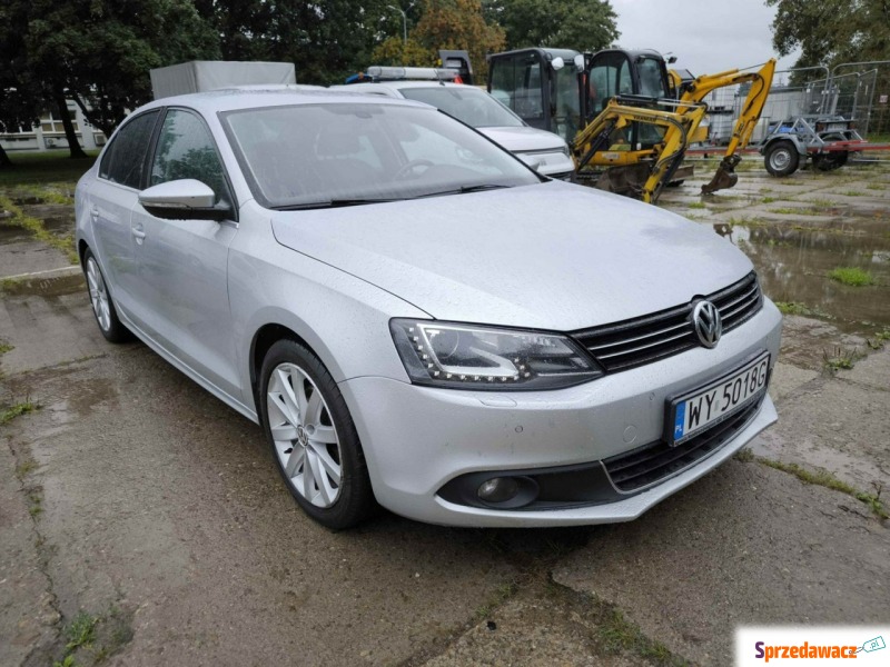 Volkswagen Jetta - 2013 - Samochody osobowe - Komorniki