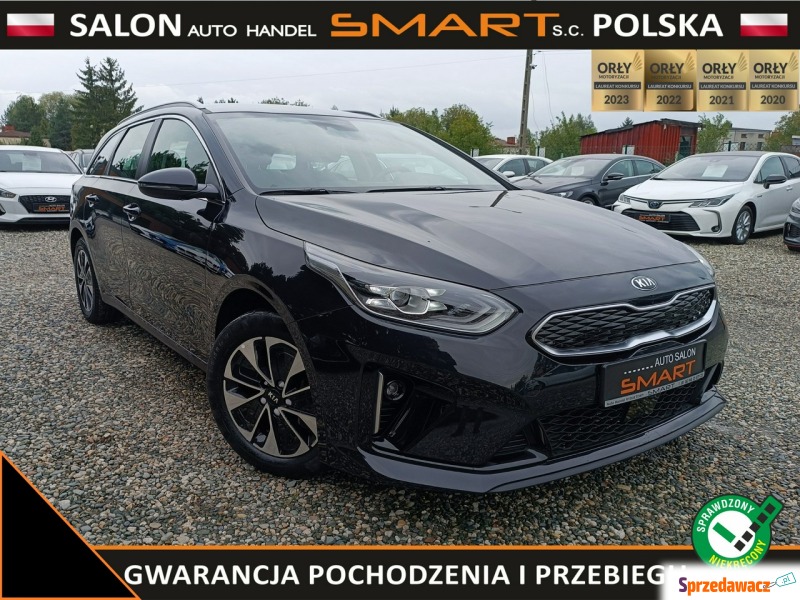 Kia Cee'd - Automat / Navi / Kamera / Serwis /... - Samochody osobowe - Rydułtowy