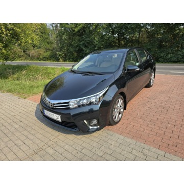 Toyota Corolla 1,6 benzyna automat salon Polska 64 tys km !!!