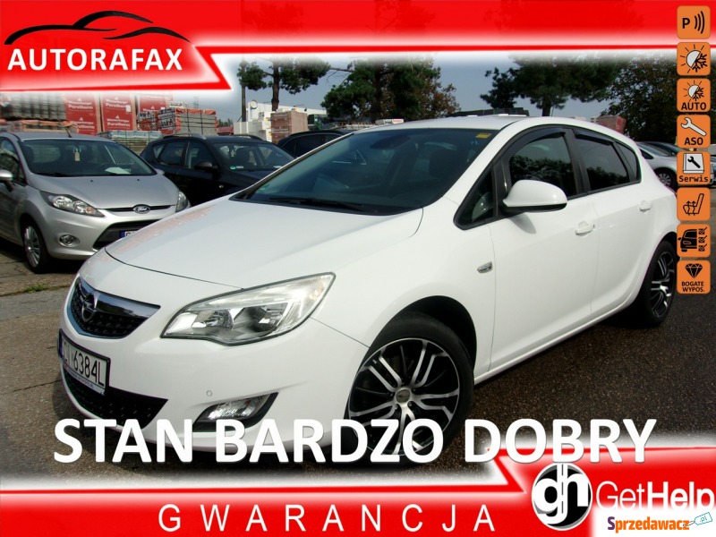 Opel Astra  Hatchback 2010,  1.4 benzyna - Na sprzedaż za 27 900 zł - Cieszyn