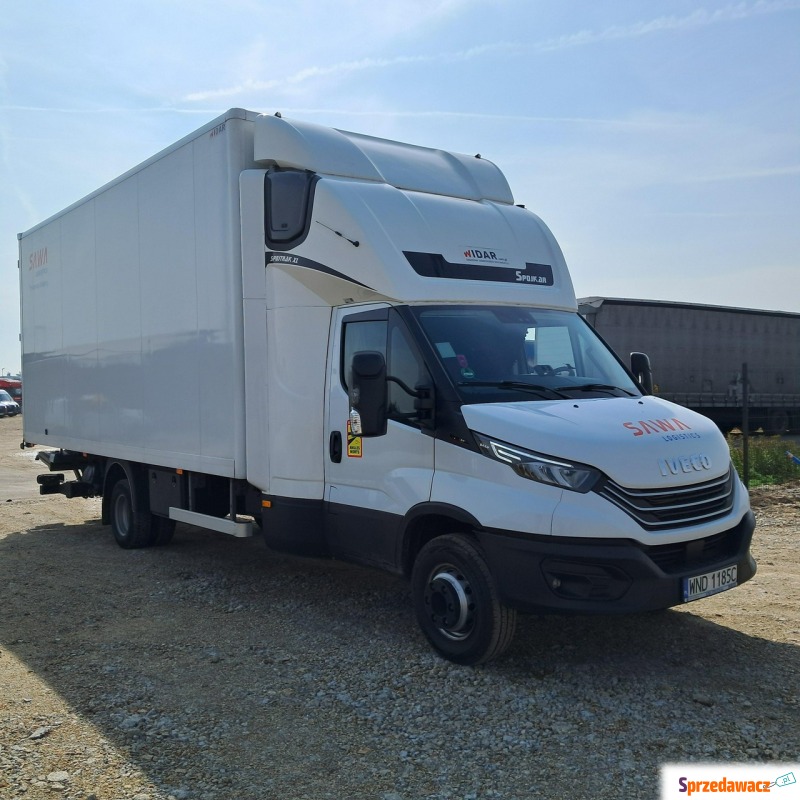 Iveco Daily - 2022 - Dostawcze i ciężarowe - Komorniki