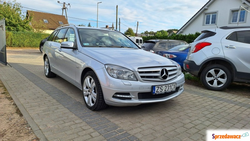 Mercedes C 200 - Automat Xenon Ledy Bezwypadkowy... - Samochody osobowe - Załom