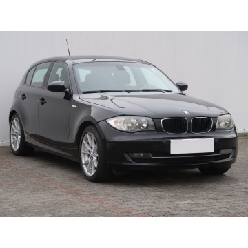 BMW 1 116i (122KM), 2009