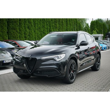 Alfa Romeo Stelvio - 2.0 Turbo Veloce Q4 Panorama Harman/Kardon Sport