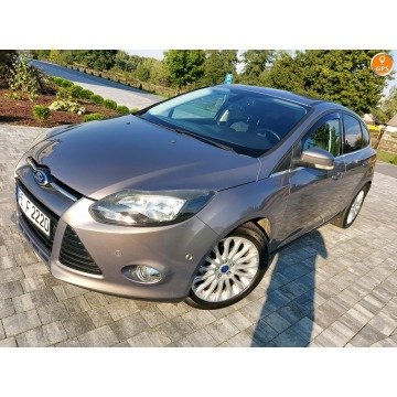 Ford Focus - 1.6tdci  navi bezwypadkowy climatronic pdc