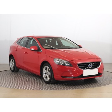 Volvo V40 2.0 D3 (150KM), 2016