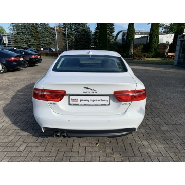 Jaguar XE  Sedan/Limuzyna 2017,  2.0 diesel, automat - Na sprzedaż za 83 900 zł - Kraków - zdjęcie 7