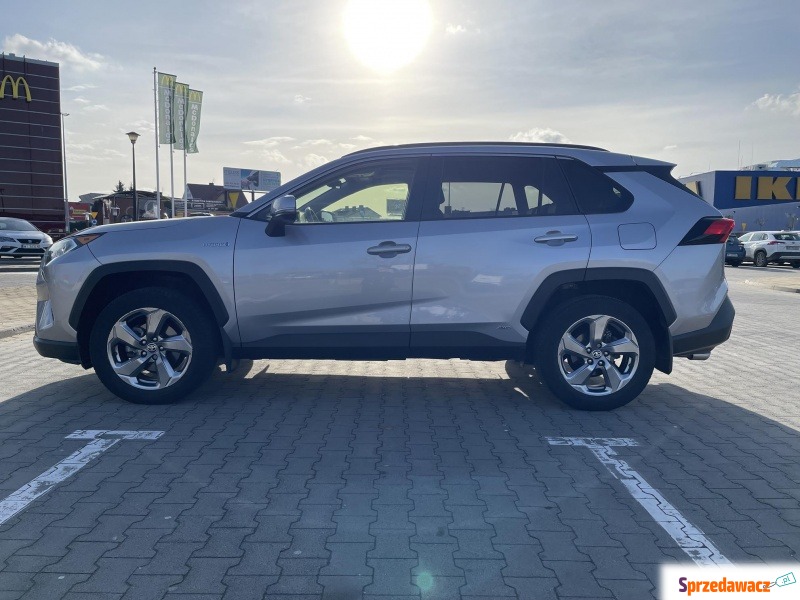 Toyota RAV4 2020,  2.5 hybryda - Na sprzedaż za 147 400 zł - Janki