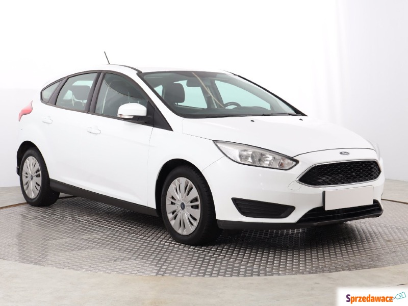 Ford Focus  Hatchback 2018,  1.6 benzyna - Na sprzedaż za 32 999 zł - Katowice