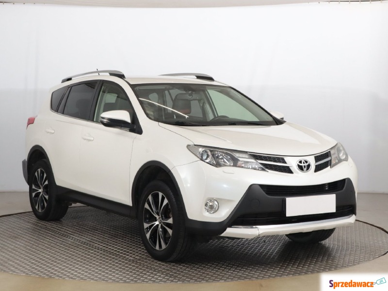 Toyota   SUV 2015,  2.0 benzyna+LPG - Na sprzedaż za 62 999 zł - Zabrze