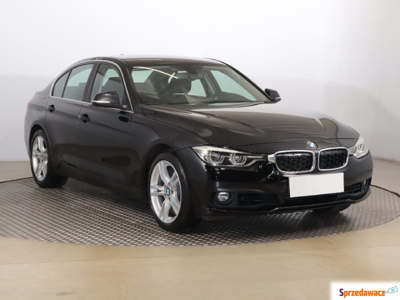 BMW Seria 3  Liftback 2016,  1.5 benzyna - Na sprzedaż za 63 999 zł - Zabrze