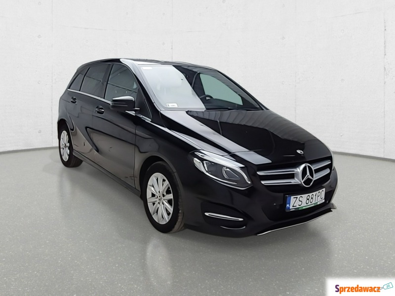 Mercedes - Benz B-klasa  Hatchback 2018,  1.5 diesel - Na sprzedaż za 29 889 zł - Komorniki