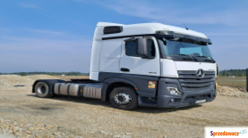 Mercedes ACTROS - 2022 - Ciągniki siodłowe - Komorniki