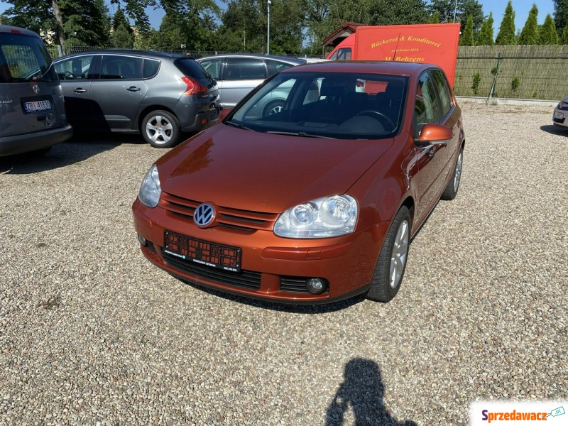 Volkswagen Golf  Hatchback 2006,  1.4 benzyna - Na sprzedaż za 14 000 zł - Białogard