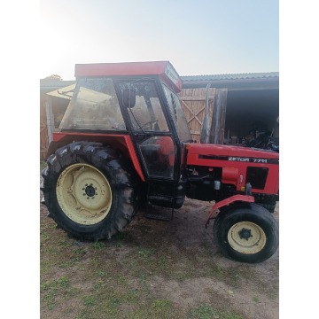 Sprzedam ZETOR 7711