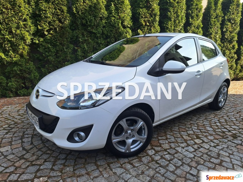 Mazda 2  Liftback 2011,  1.6 diesel - Na sprzedaż za 19 950 zł - Siewierz