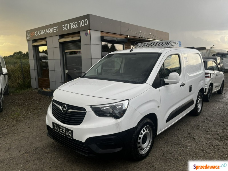 Opel Combo 2020,  1.5 diesel - Na sprzedaż za 61 377 zł - Dębica