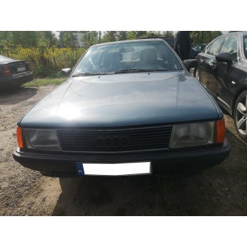 Audi 100 - 2.0 LPG sedan 1985 r Tanie Auta SCS Białystok Fasty