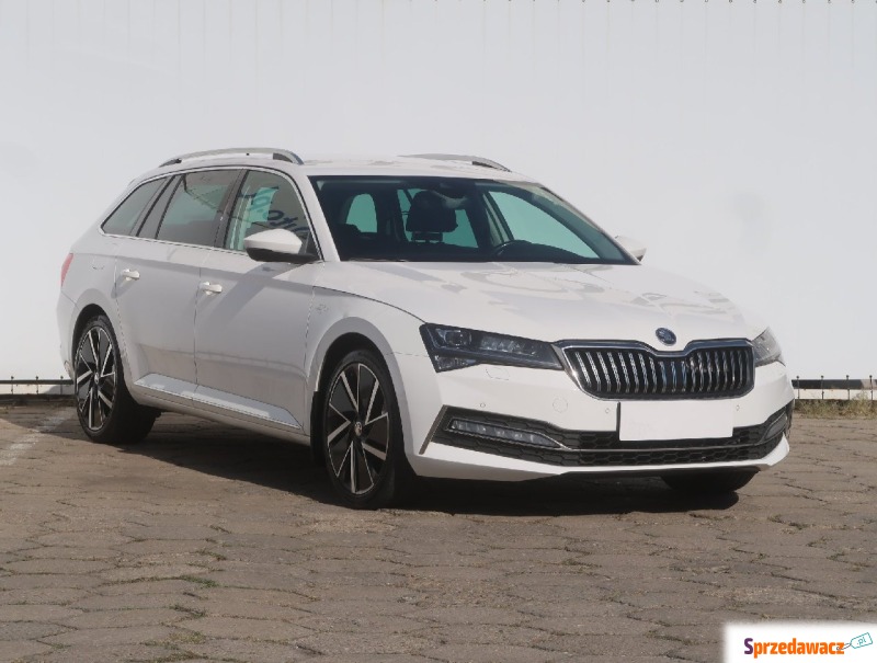 Skoda Superb  Kombi 2021,  2.0 diesel - Na sprzedaż za 99 999 zł - Łódź